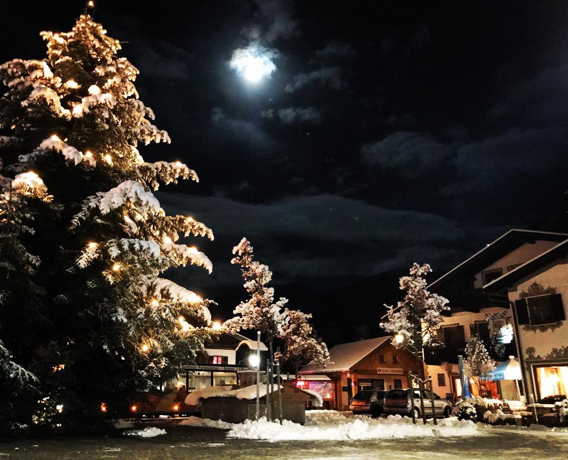Gasthof Hoehenrain ไกรน์เนา ภายนอก รูปภาพ